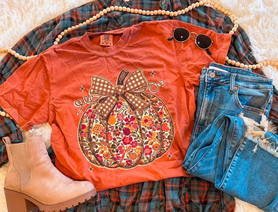 Floral Gingham Pumpkin